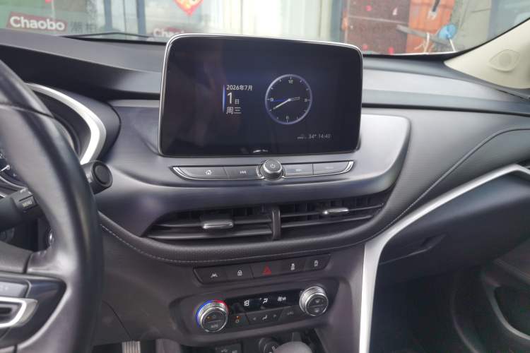 Used Buick Encore 2020 20T CVT Elite Edition Audio And AC Panel