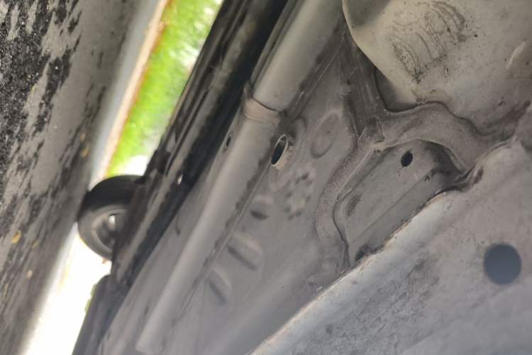 Used Buick Encore 2020 20T CVT Elite Edition Chassis Front Left