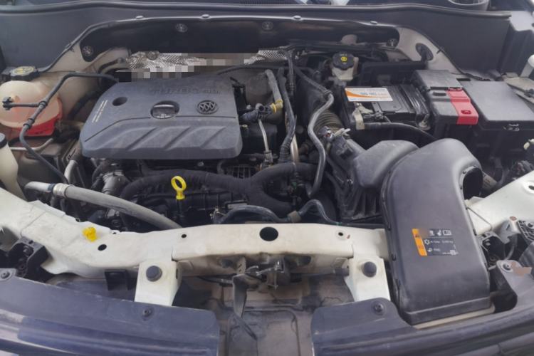 Used Buick Encore 2020 20T CVT Elite Edition Engine Bay