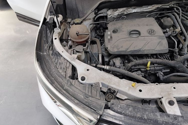 Used Buick Encore 2020 20T CVT Elite Edition Engine Bay Right