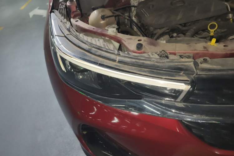 Used Buick Encore 2020 20T CVT Elite Edition Right Front Headlight