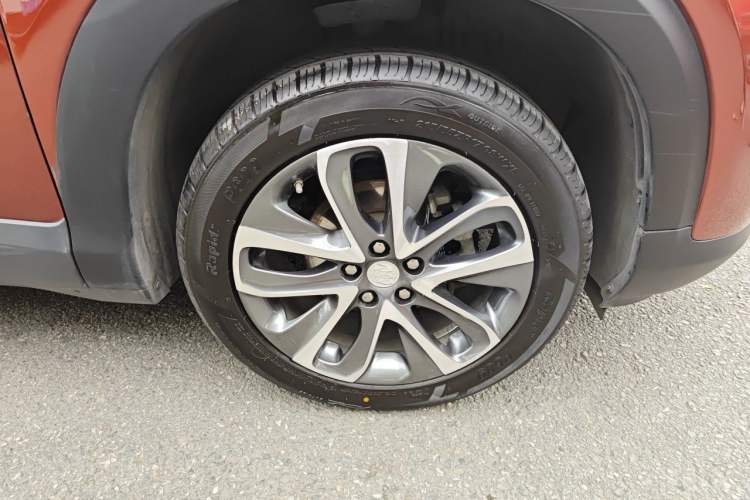 Used Buick Encore 2020 20T CVT Elite Edition Right Front Wheel Hub