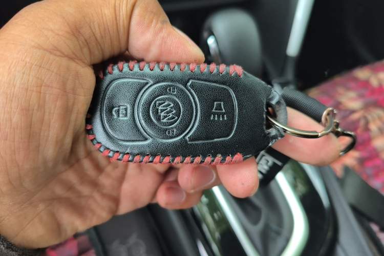 Used Buick Encore 2020 20T CVT Elite Edition Vehicle Key