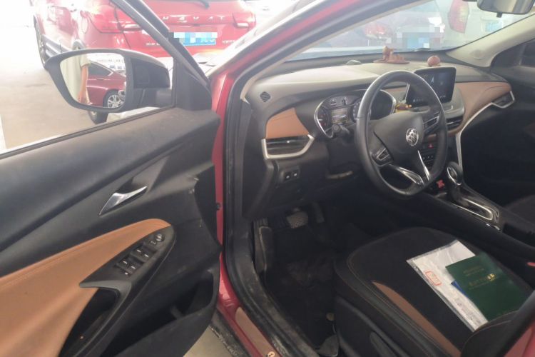 Used Buick Encore 2020 20T CVT Luxury Edition Driver Seat