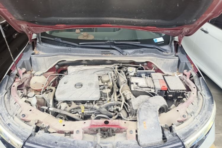 Used Buick Encore 2020 20T CVT Luxury Edition Engine Bay