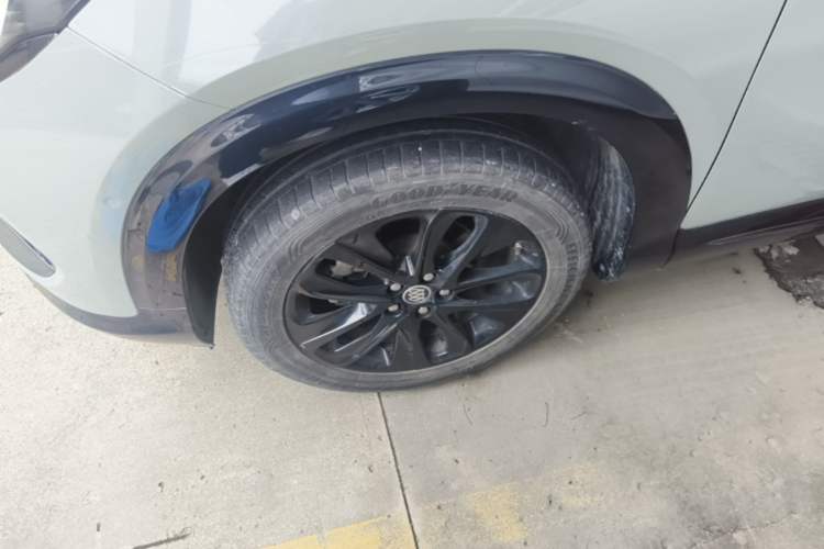 Used Buick Encore 2020 20T CVT Luxury Edition Left Front Wheel Hub