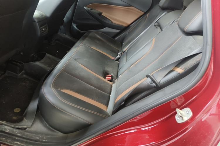 Used Buick Encore 2020 20T CVT Luxury Edition Left Rear Seat