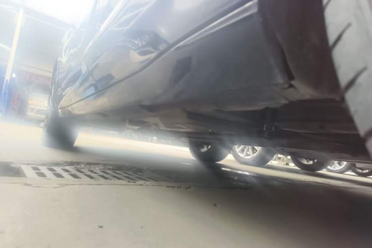 Used Buick Encore 2020 20T CVT Luxury Edition Left Side Sill