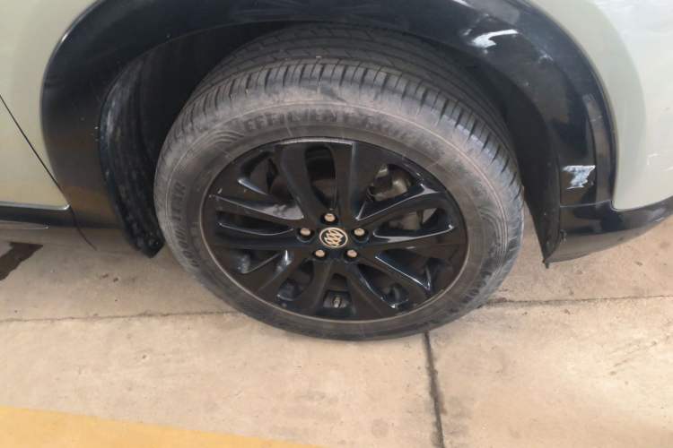 Used Buick Encore 2020 20T CVT Luxury Edition Right Front Wheel Hub
