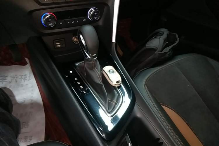 Used Buick Encore 2020 20T CVT Luxury Edition Gear Lever