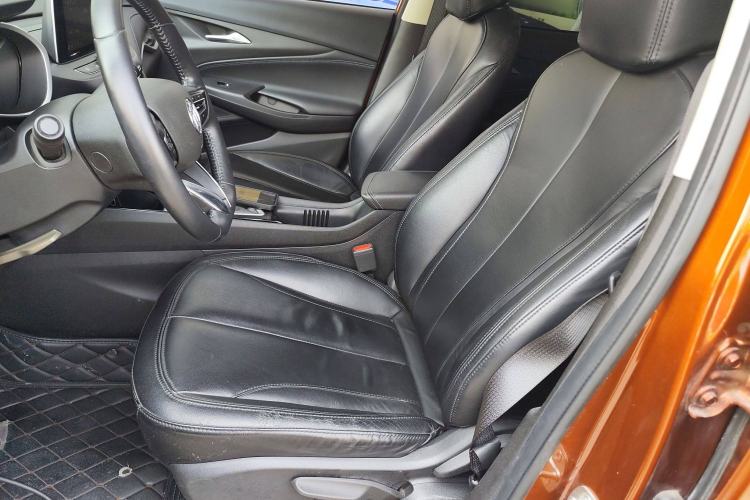 Used Buick Encore 2020 20T CVT Elite Edition Left Front Seat