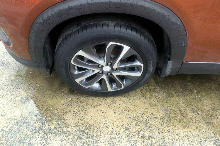 Used Buick Encore 2020 20T CVT Elite Edition Left Front Wheel Hub