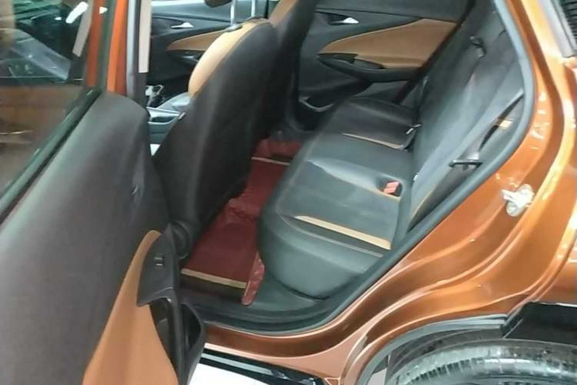 Used Buick Encore 2020 20T CVT Luxury Edition Left Rear Seat