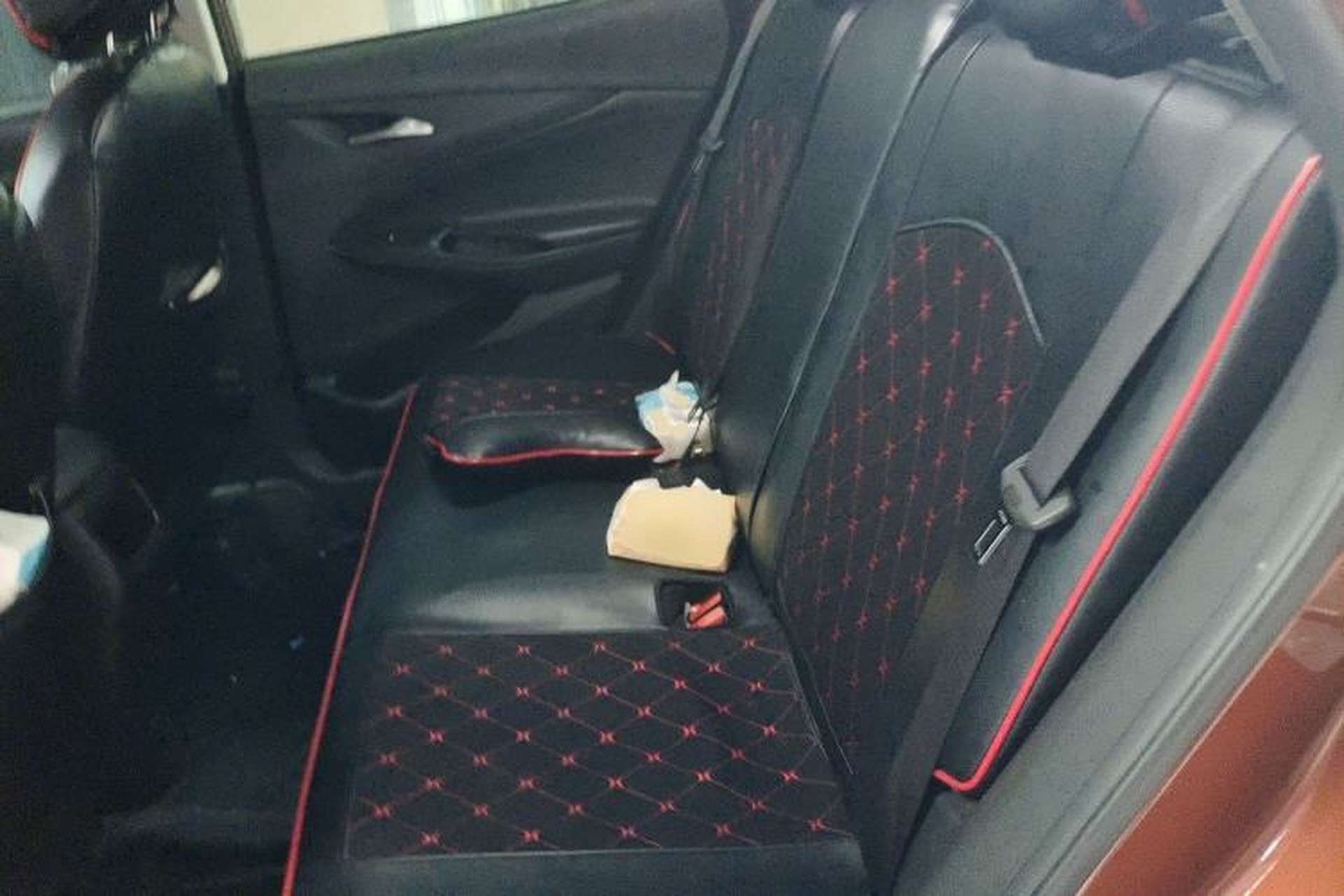 Used Buick Encore 2020 20T CVT Elite Edition Left Rear Seat