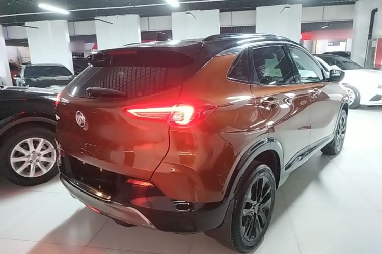 Used Buick Encore 2020 20T CVT Luxury Edition Rear Right 45 Deg