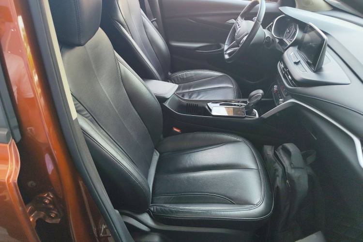 Used Buick Encore 2020 20T CVT Elite Edition Right Front Seat