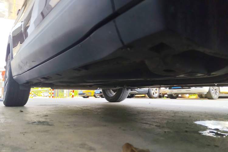 Used Buick Encore 2020 20T CVT Elite Edition Right Side Sill