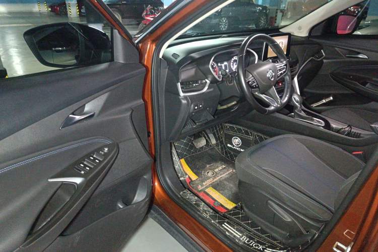 Used Buick Encore 2020 20T CVT Elite Edition Driver Seat