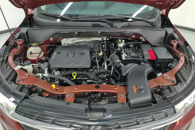 Used Buick Encore 2020 20T CVT Elite Edition Engine Bay