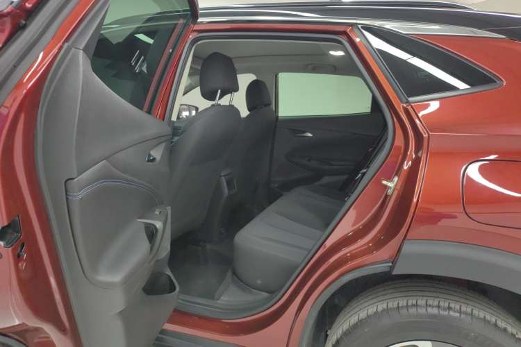 Used Buick Encore 2020 20T CVT Elite Edition Left Rear Seat