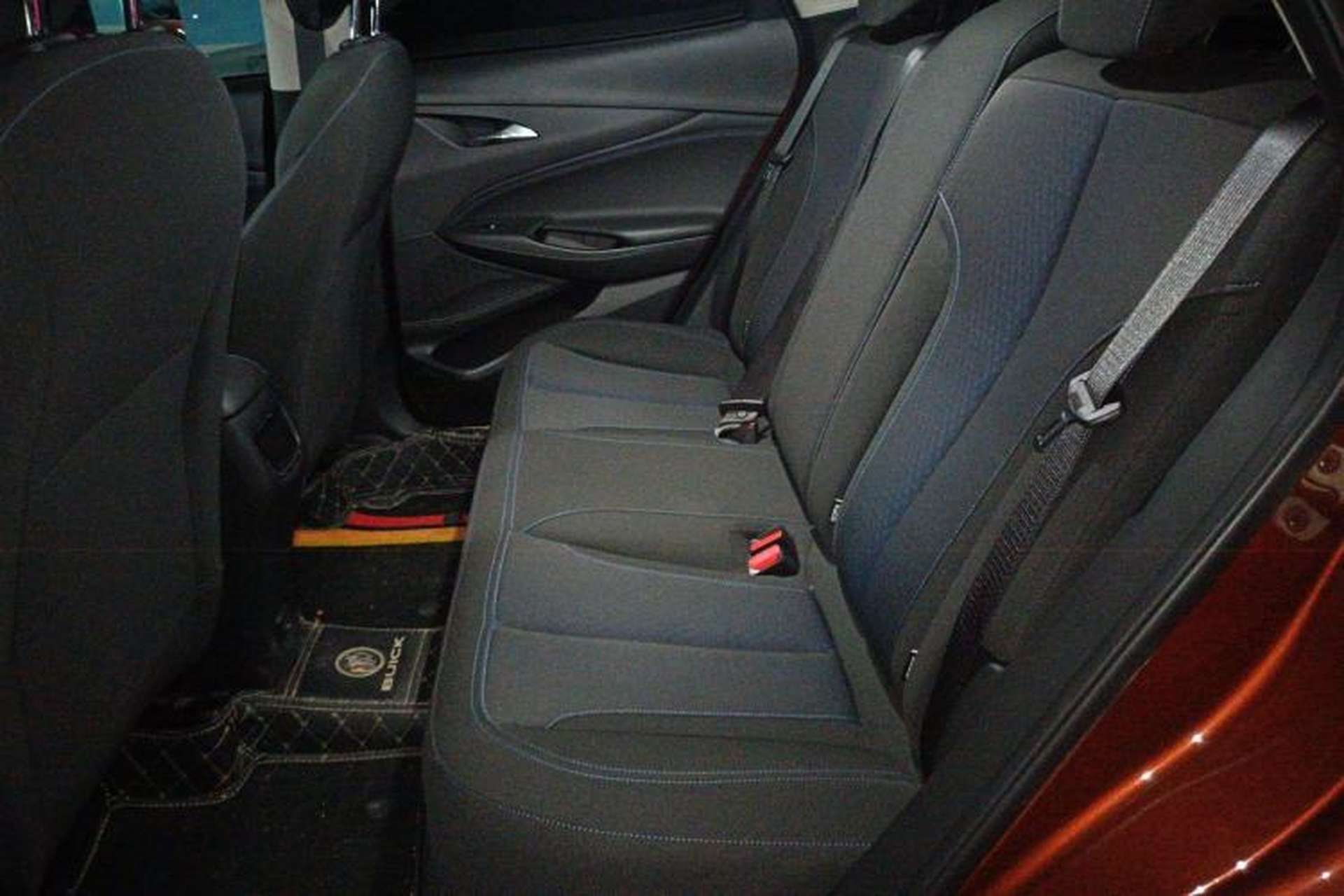 Used Buick Encore 2020 20T CVT Elite Edition Left Rear Seat