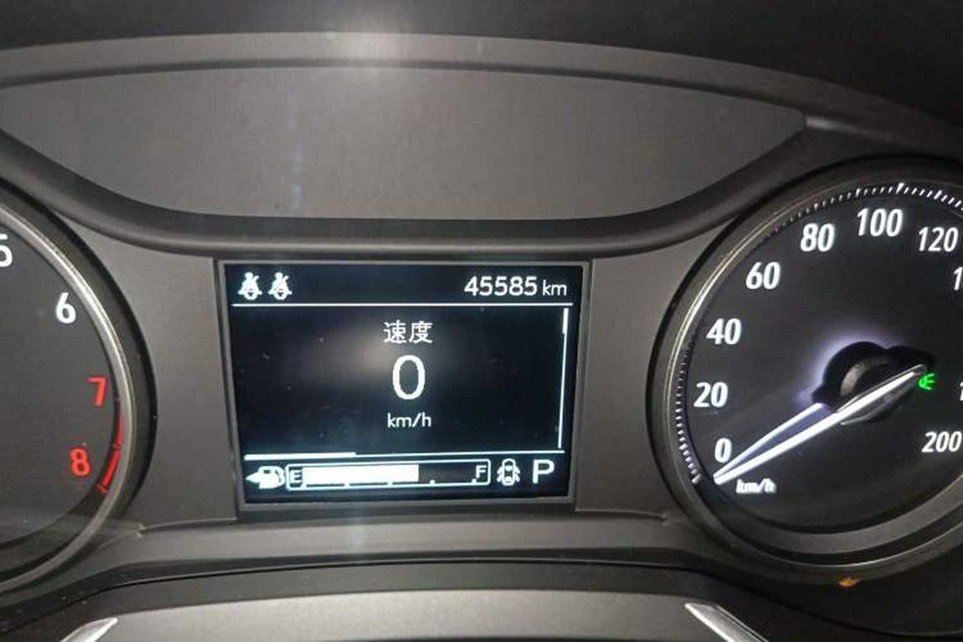 Used Buick Encore 2020 20T CVT Elite Edition Odometer Close Up