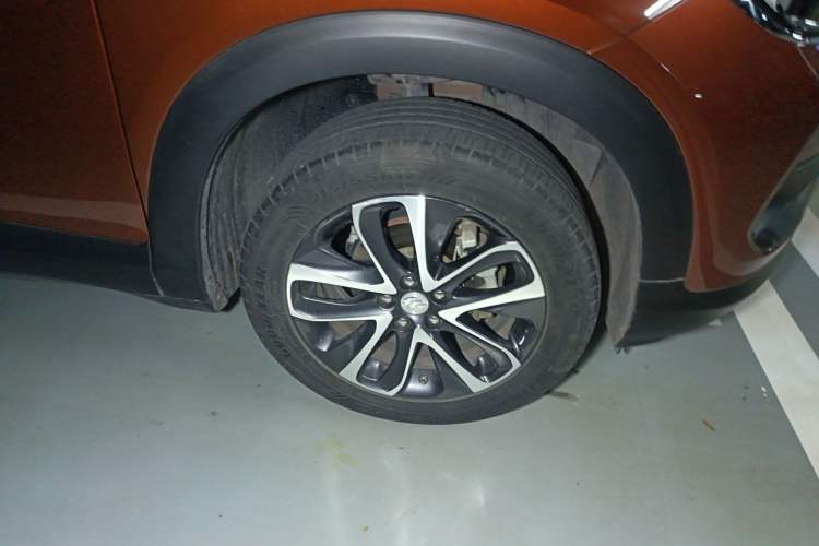 Used Buick Encore 2020 20T CVT Elite Edition Right Front Wheel Hub
