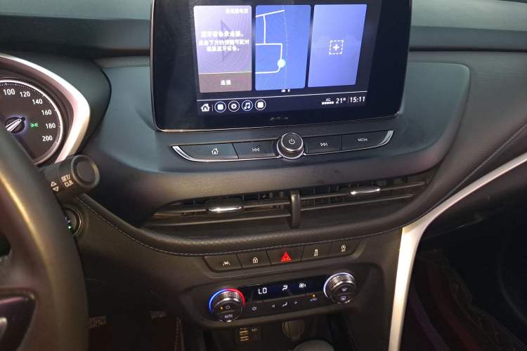 Used Buick Encore 2020 20T CVT Elite Edition Audio And AC Panel