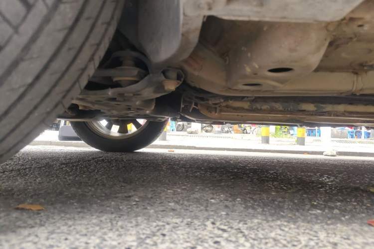 Used Buick Encore 2020 20T CVT Elite Edition Chassis Front Left