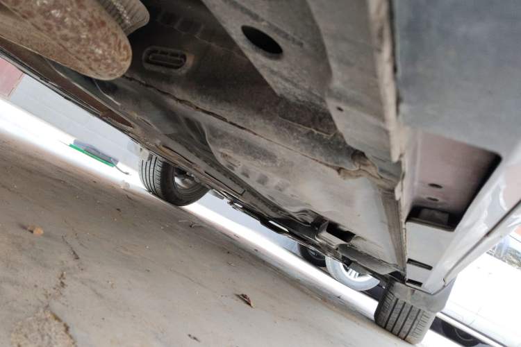 Used Buick Encore 2020 20T CVT Luxury Edition Chassis Rear Right