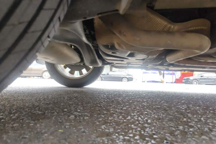 Used Buick Encore 2020 20T CVT Elite Edition Chassis Rear Right