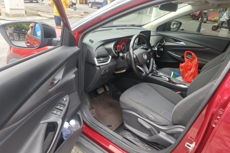 Used Buick Encore 2020 20T CVT Elite Edition Driver Seat