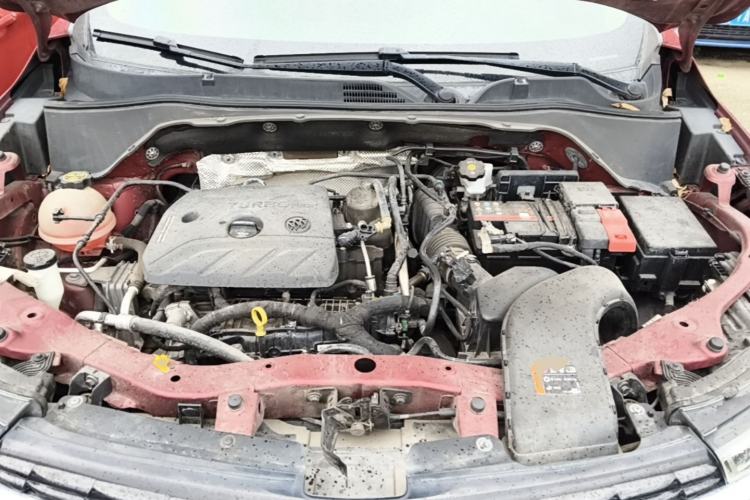 Used Buick Encore 2020 20T CVT Luxury Edition Engine Bay