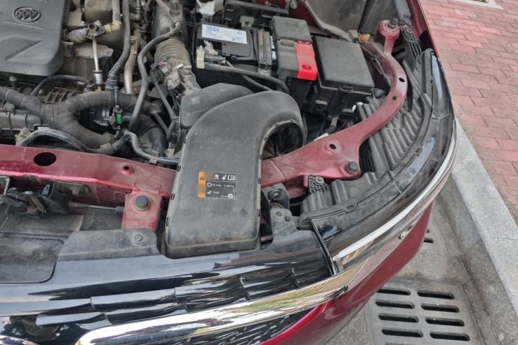 Used Buick Encore 2020 20T CVT Elite Edition Engine Bay Left