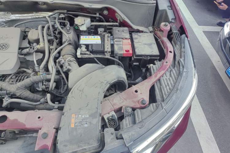 Used Buick Encore 2020 20T CVT Elite Edition Engine Bay Left
