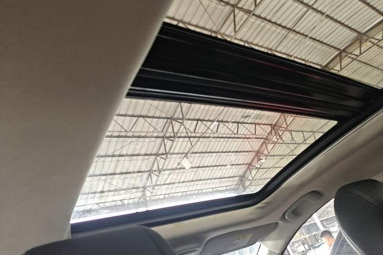 Used Buick Encore 2020 20T CVT Elite Edition Headliner