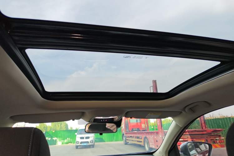 Used Buick Encore 2020 20T CVT Elite Edition Headliner