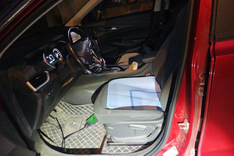 Used Buick Encore 2020 20T CVT Elite Edition Left Front Seat
