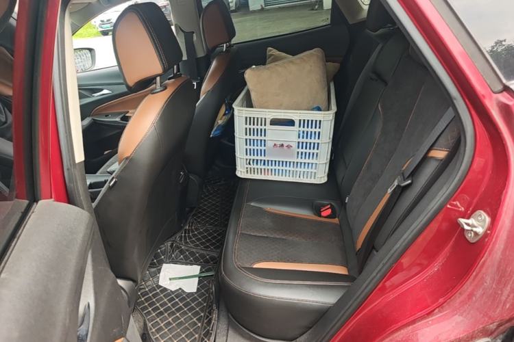 Used Buick Encore 2020 20T CVT Luxury Edition Left Rear Seat