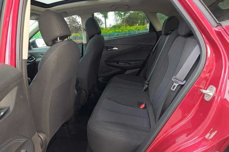 Used Buick Encore 2020 20T CVT Elite Edition Left Rear Seat