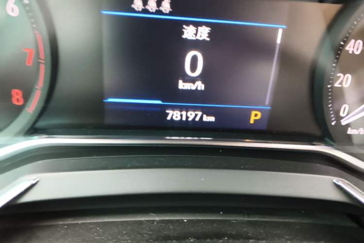 Used Buick Encore 2020 20T CVT Luxury Edition Odometer Close Up