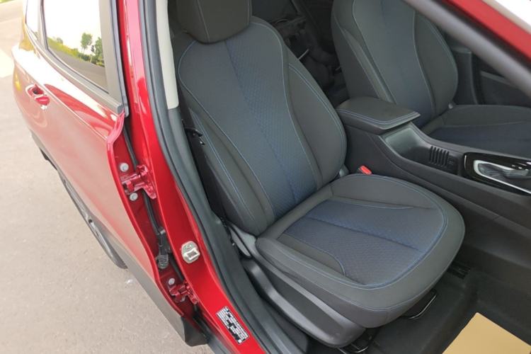 Used Buick Encore 2020 20T CVT Elite Edition Right Front Seat