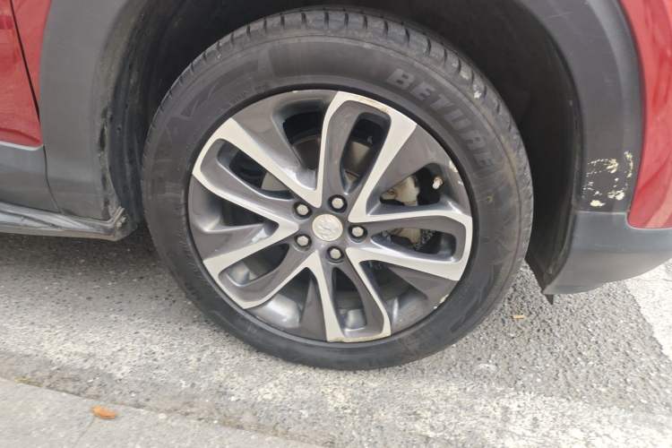Used Buick Encore 2020 20T CVT Elite Edition Right Front Wheel Hub