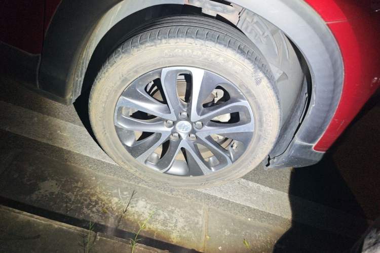 Used Buick Encore 2020 20T CVT Elite Edition Right Front Wheel Hub
