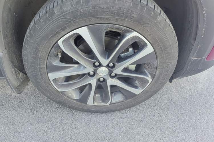 Used Buick Encore 2020 20T CVT Elite Edition Right Front Wheel Hub