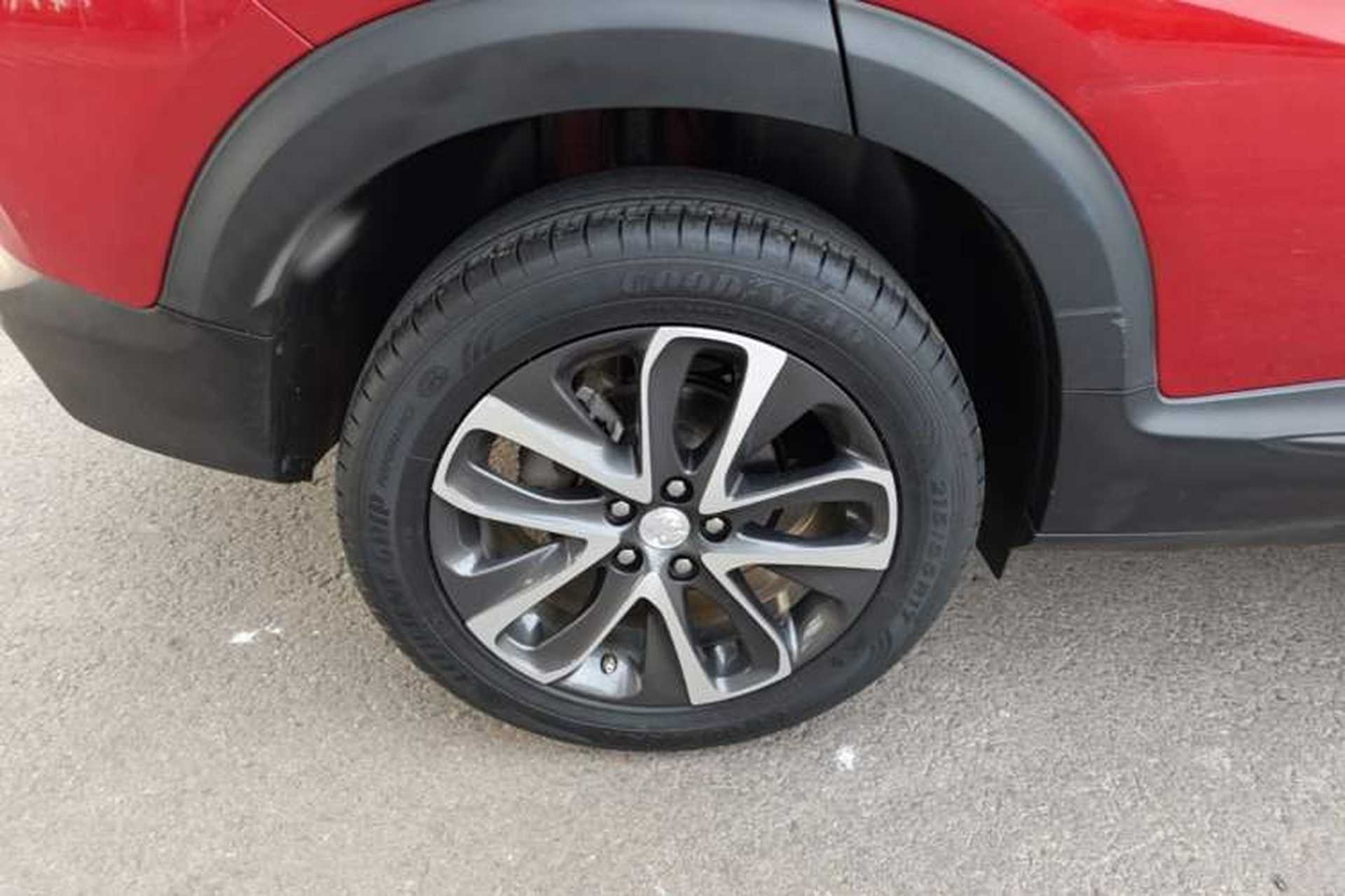 Used Buick Encore 2020 20T CVT Elite Edition Right Rear Wheel Hub