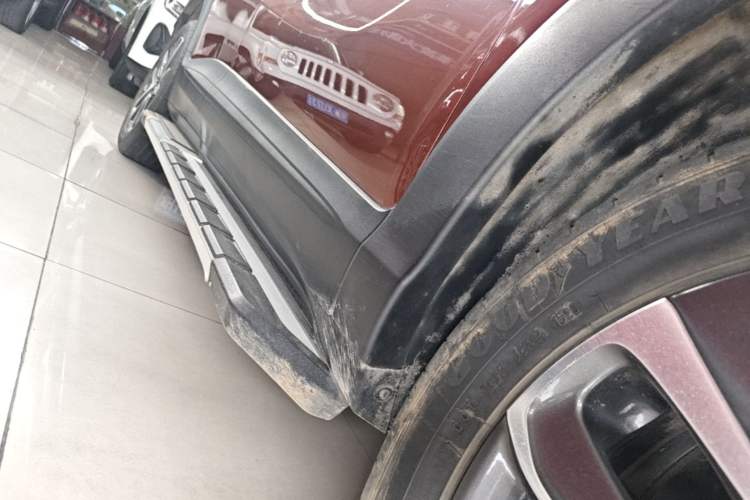 Used Buick Encore 2020 20T CVT Elite Edition Right Side Sill