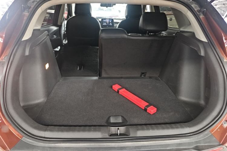 Used Buick Encore 2020 20T CVT Elite Edition Trunk