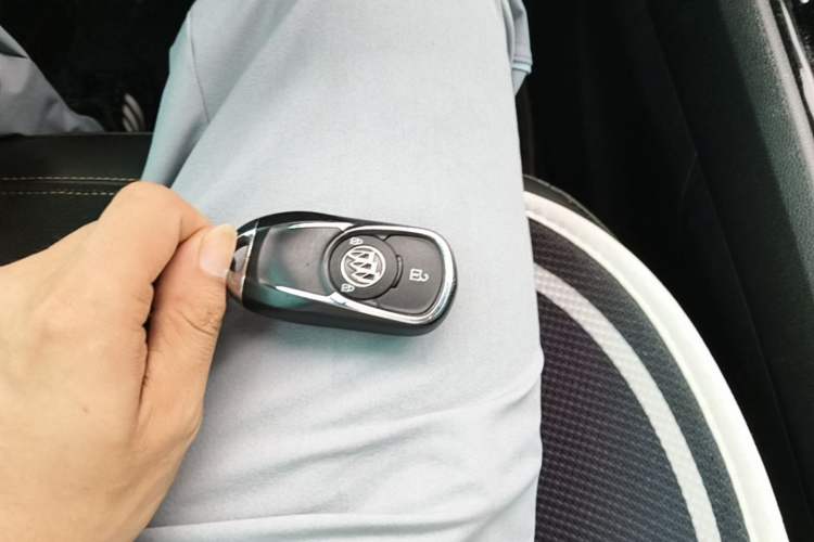 Used Buick Encore 2020 20T CVT Luxury Edition Vehicle Key
