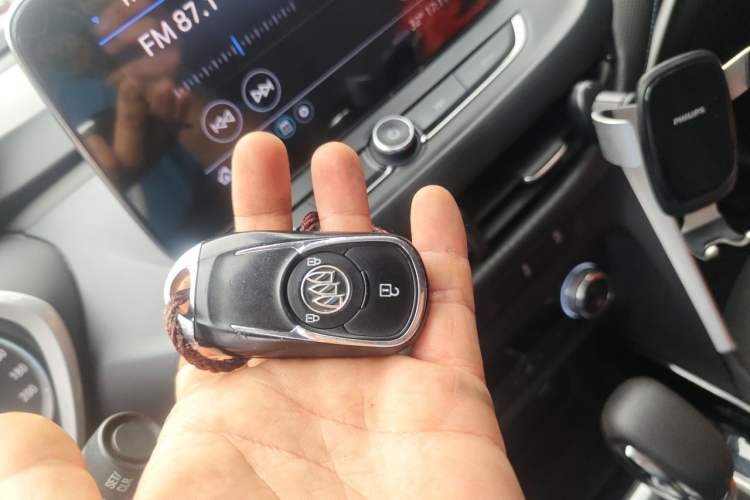 Used Buick Encore 2020 20T CVT Elite Edition Vehicle Key